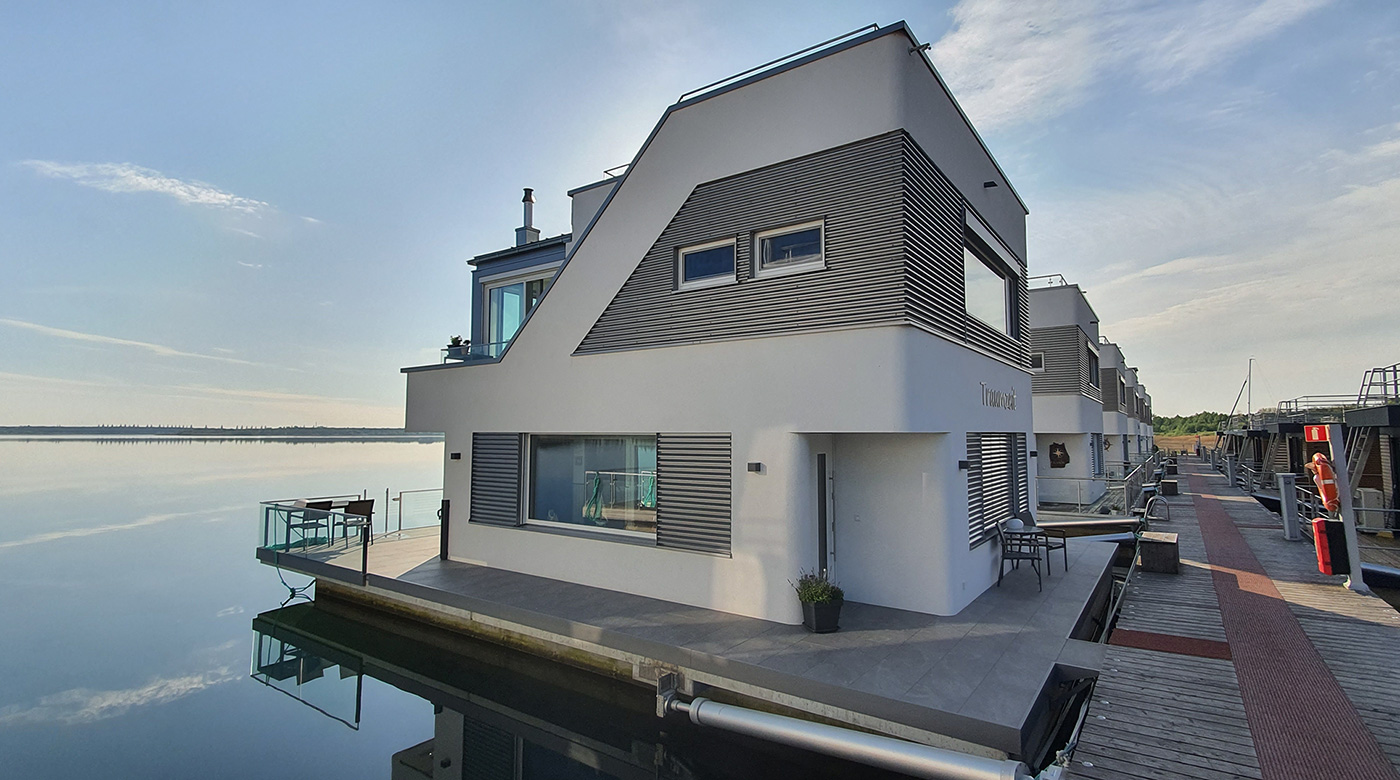 Hausboot Traumzeit von außen
